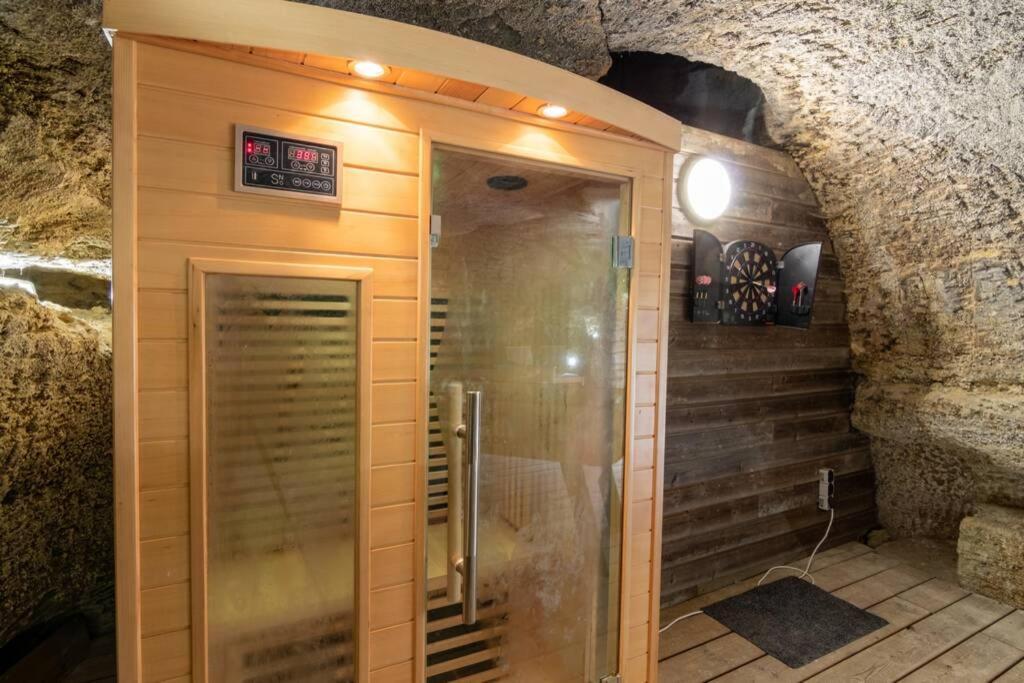 Maison Troglodytique Doue La Fontaine Exterior photo